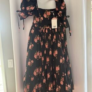 Rose Market Dress - Selkie